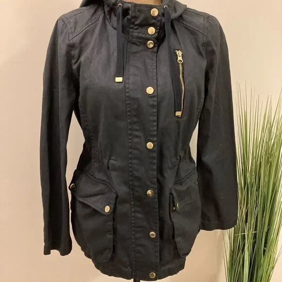 Forever 21 Black Cinch Waist City Zipper Jacket W Hood & Gold Accents S - Picture 10 of 12